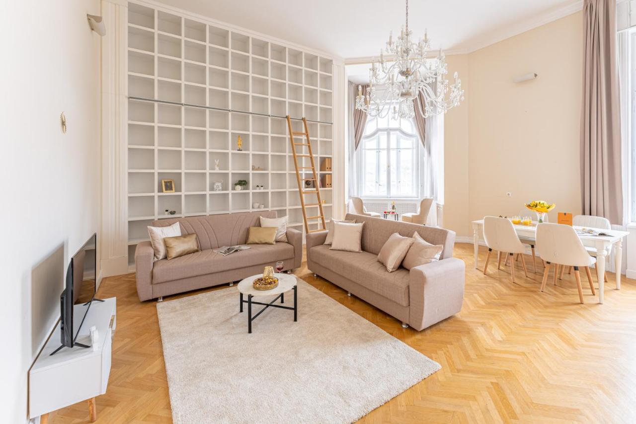 Matilda Luxury Suite Apartment Budapest Bagian luar foto